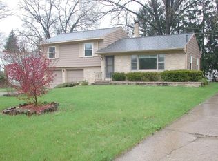 2905 Giddings Ave SE, Grand Rapids, MI 49508