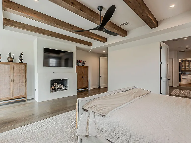 12016 N Sunset Vista Dr — Photo 39