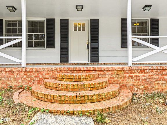 4th image of 103 Yorktown Dr