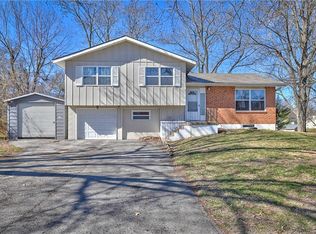 1722 N 74th St, Kansas City, KS 66112