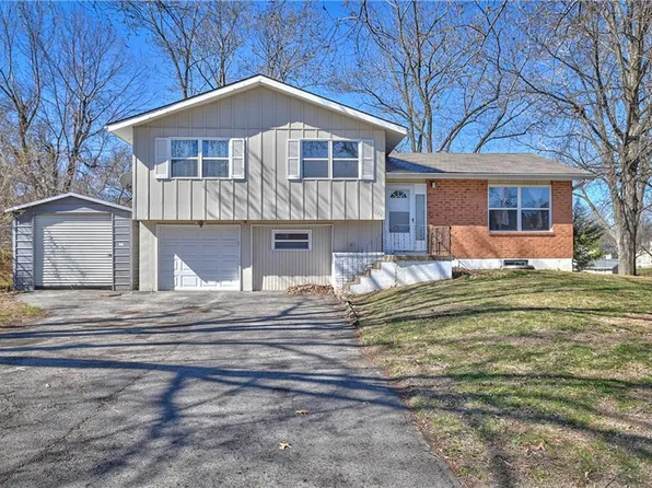 1722 N 74th St, Kansas City, KS 66112