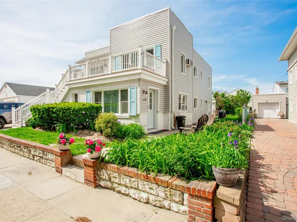 557 Shore Rd, Long Beach, NY 11561