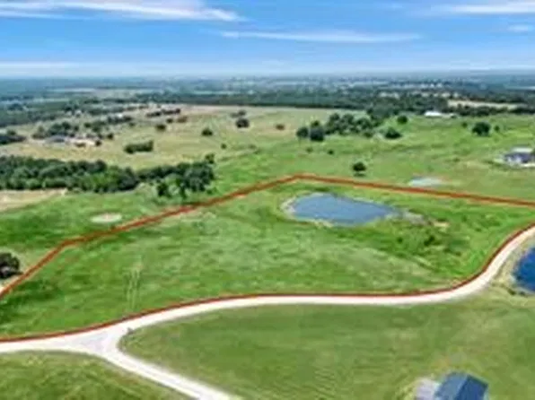 524 Jrc Rd, Gainesville, TX 76240