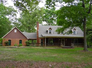 131 Oak Grove Ln, Brandon, MS 39047