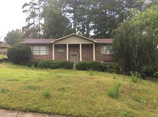 948 Garrett Dr, Birmingham, AL 35235
