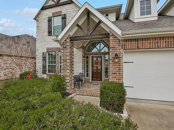 3rd image of 24414 Peroni Dr