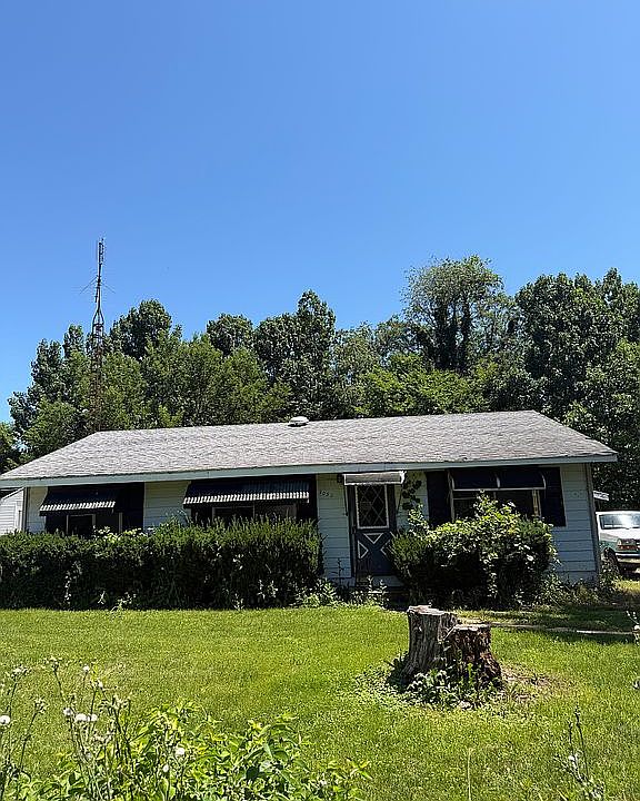 1st image of 3052 Bedford Dr S