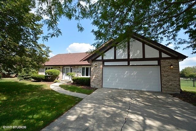 1st image of 20329 S White Fence Ct