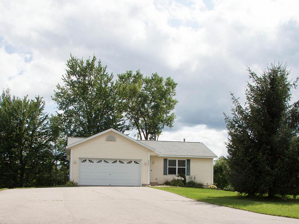1st image of 4824 Glen Bluff Dr