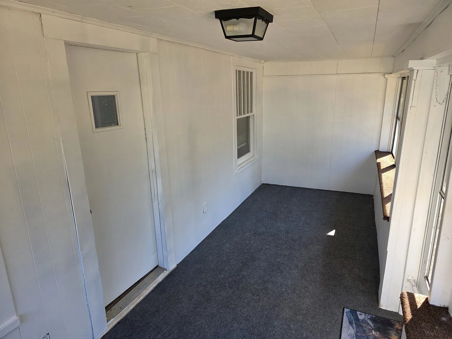 2 bed, 852 sqft, $850 — Photo 2