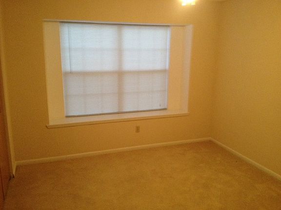 2nd image of 609 Montreal Dr