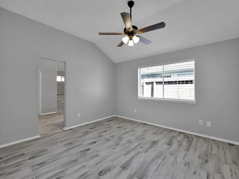 2306 Piddler Dr — Photo 23