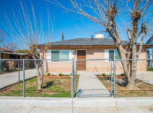 208 Roberts Ln, Bakersfield, CA 93308