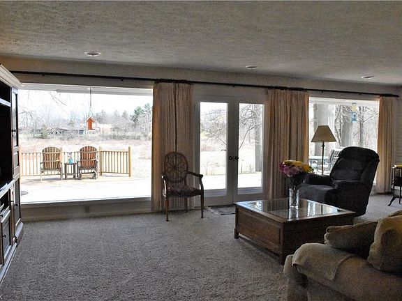 3rd image of 175 Brentview Dr