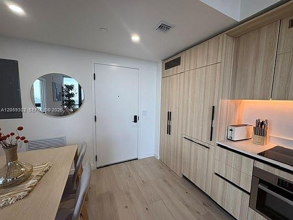 5th image of 225 N Miami Ave Unit 2602