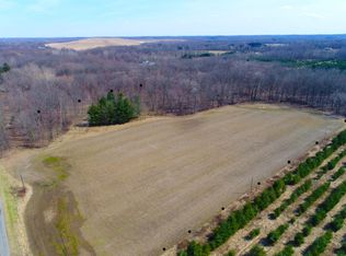 9000 Maudlin Rd #B, New Buffalo, MI 49117