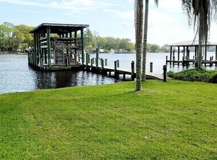 3617 Cedarcrest Dr, Jacksonville, FL 32210
