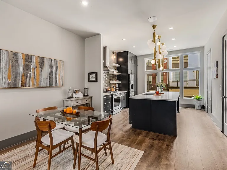 1300 Chelsea Cir NW — Photo 13