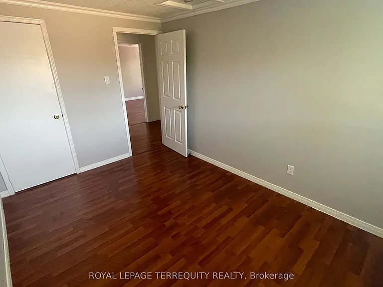 3151 Bracknell Cres — Photo 24