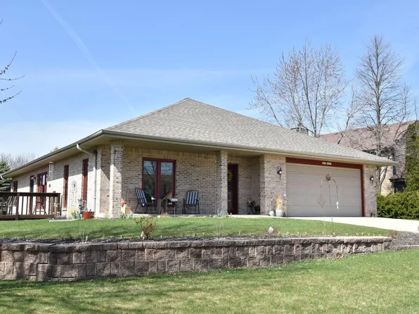 W247N5825 Trapp TRAIL, Sussex, WI 53089