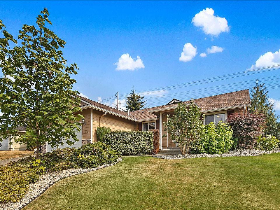 1st image of 18403 Ballantrae Dr
