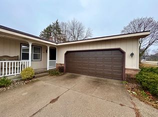 8062 20th Ave #8062, Jenison, MI 49428