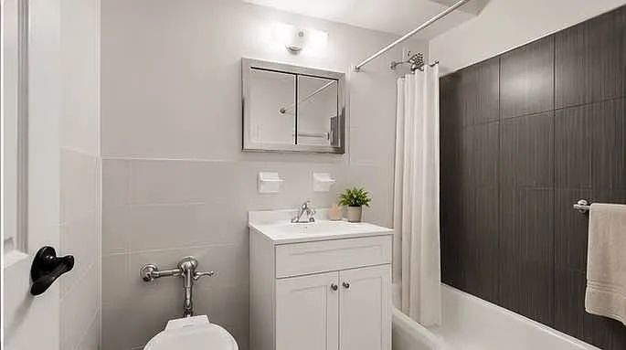 590 Flatbush Ave #3S — Photo 6