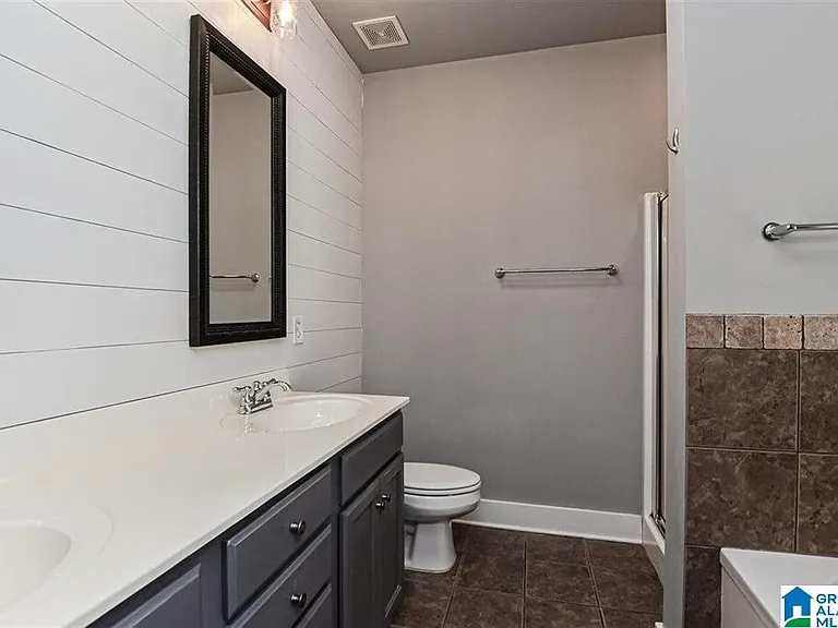 366 Kingston Cir — Photo 16
