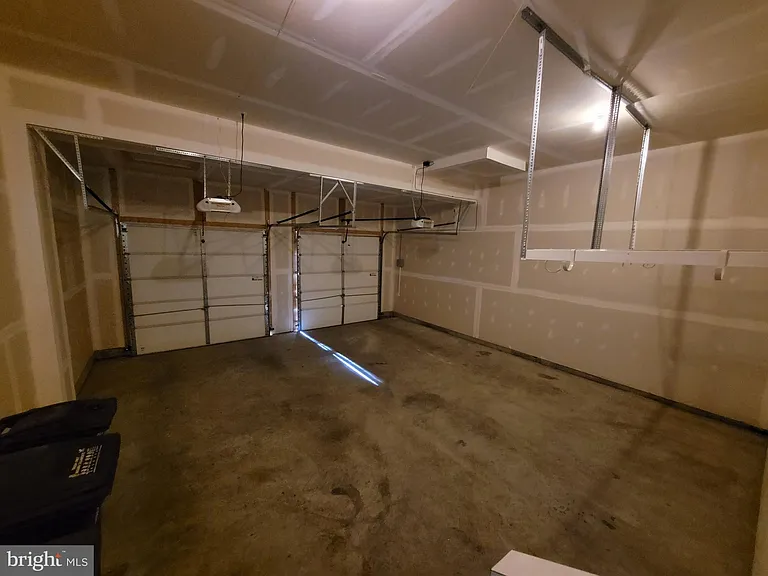 15406 Sir Edwards Dr — Photo 24