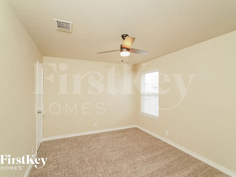 8715 Ritter Ldg — Photo 11