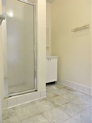 Rented by City Connections Realty | media 31