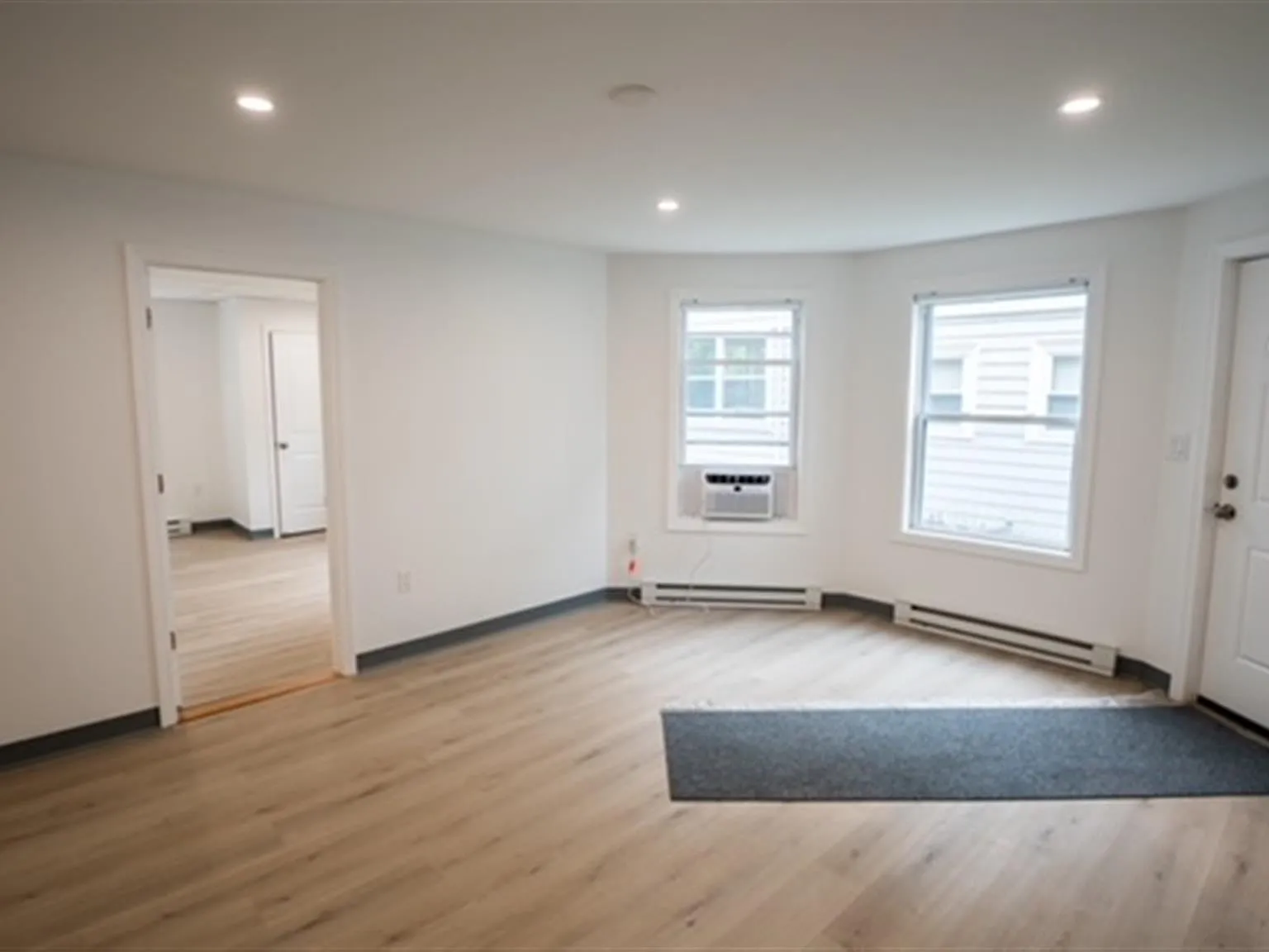 303 Boston Ave — Photo 1
