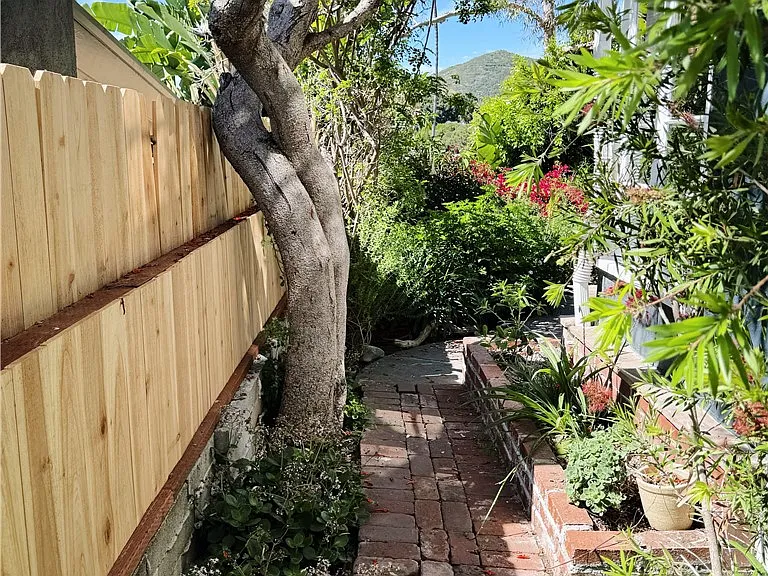 31865 8th Ave — Photo 34