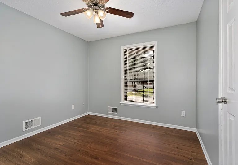 3513 NE Stanton St — Photo 21