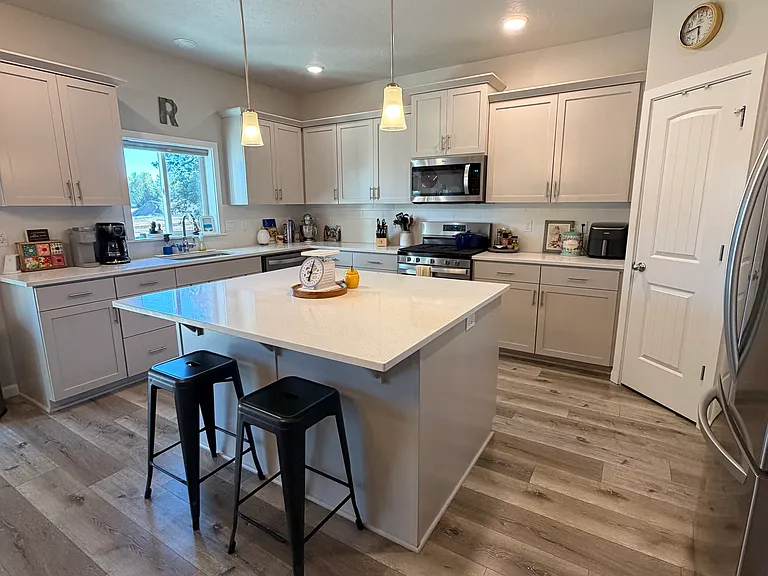 7193 SE Cheryl Ct — Photo 4