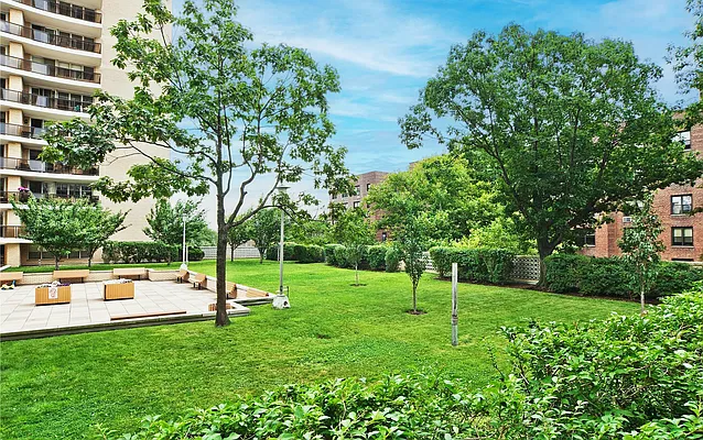 Sold by Brown Harris Stevens Forest Hills LLC | media 62