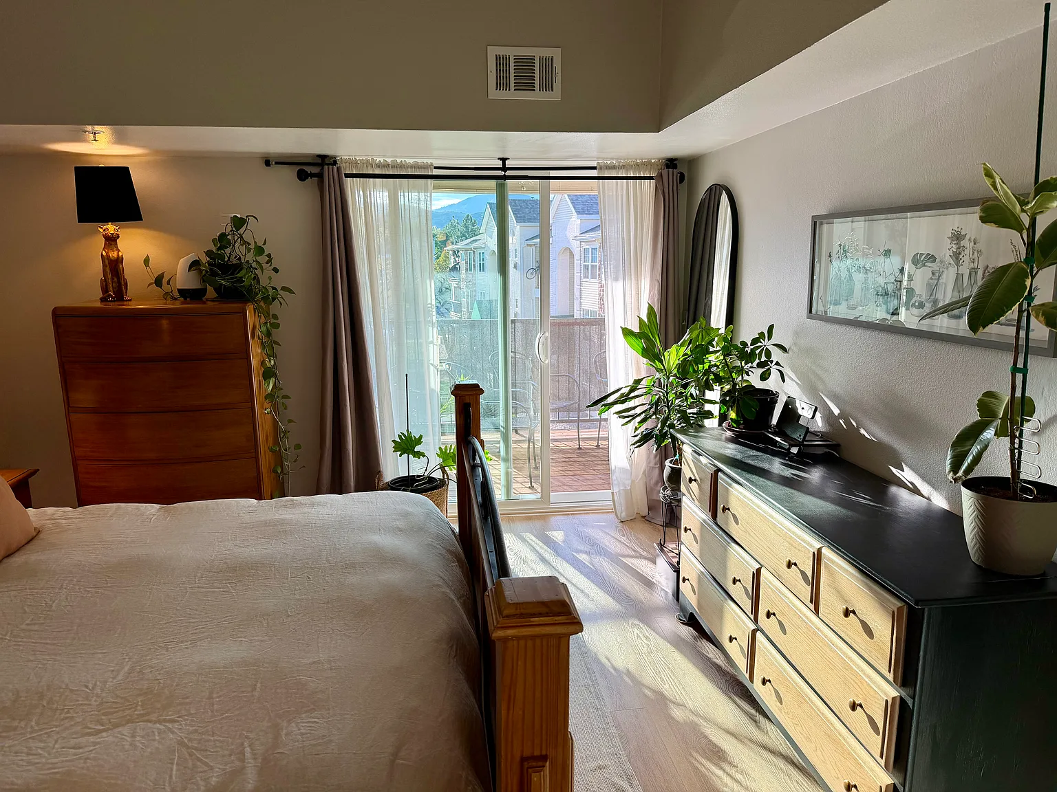 2 bed, 1101 sqft, $2,750 — Photo 4
