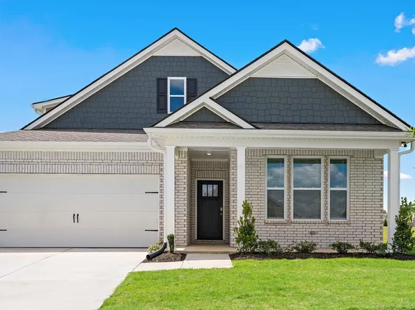 255 Oak Hollow Dr, Oakland, TN 38060