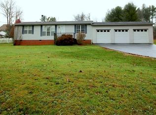 572 Mills Gap Rd, Arden, NC 28704