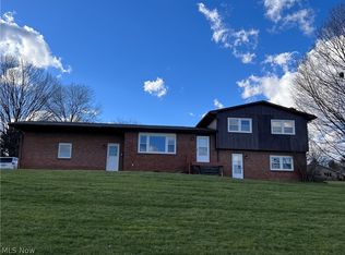3731 Batdorf Rd, Wooster, OH 44691