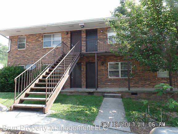 2nd image of 2008 Dutch Valley Dr APT 1
