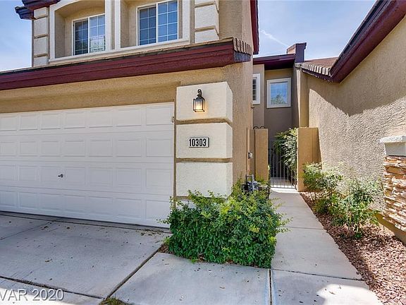 3rd image of 10303 Juniper Creek Ln