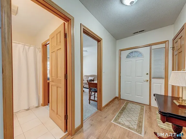 33 Langdon Ct #D104 — Photo 19