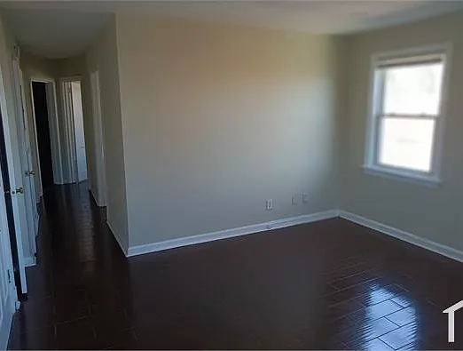 2833 28th St SE — Photo 3