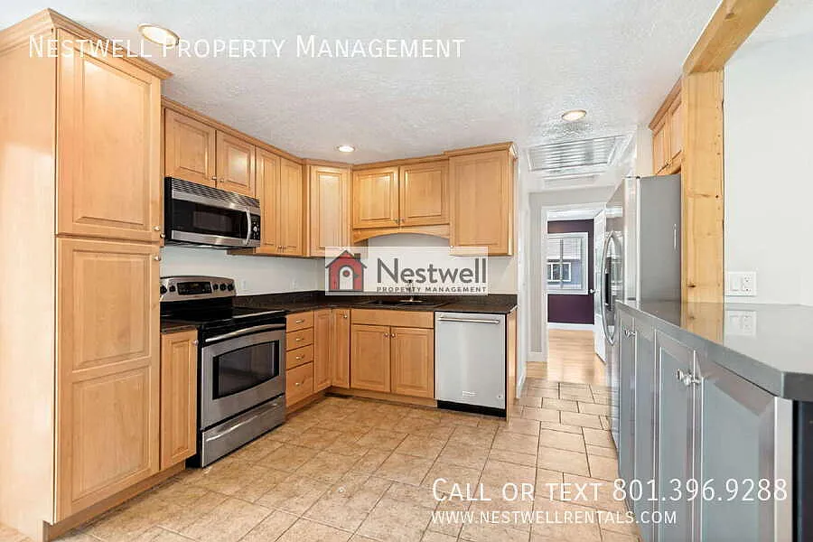 Charming Chevy Chase Home in the Heart of Murray! — Photo 3