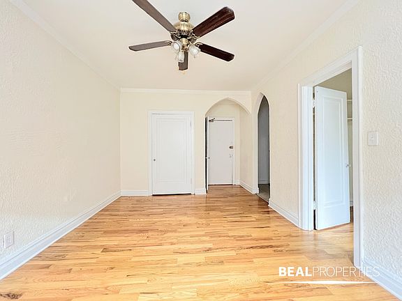 5th image of 4829 N Damen Ave #4829404