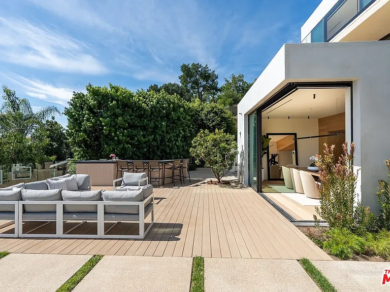 2501 Banyan Dr — Photo 66