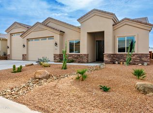 1904 E Savannah Bnd, Lake Havasu City, AZ 86404