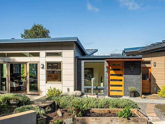 2nd image of 268 Rum Runner Road