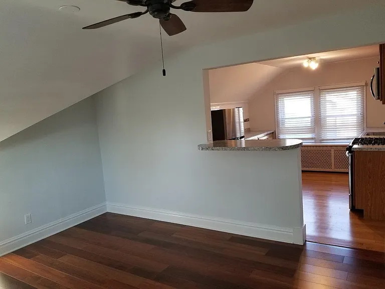 345 N Addison Ave #2 — Photo 9